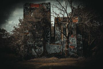 Graffiti Pier Philadelphia | Drone Tour of Philly’s Famous Street Art Landmark